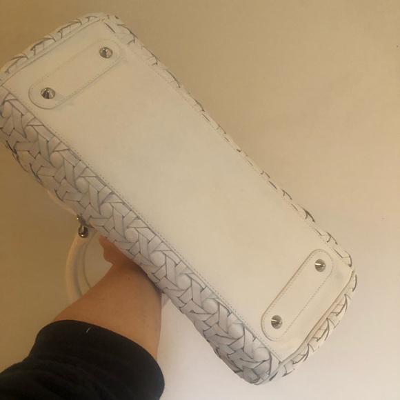 Dior Lady Dior weaved bag - Picture 4 of 10